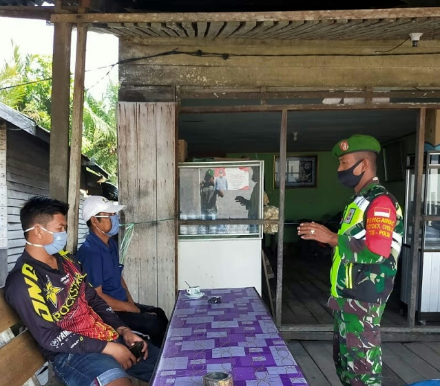 Koramil 04/Kuindra Terus Lakukan Penegakan Prokes di Concong Dalam