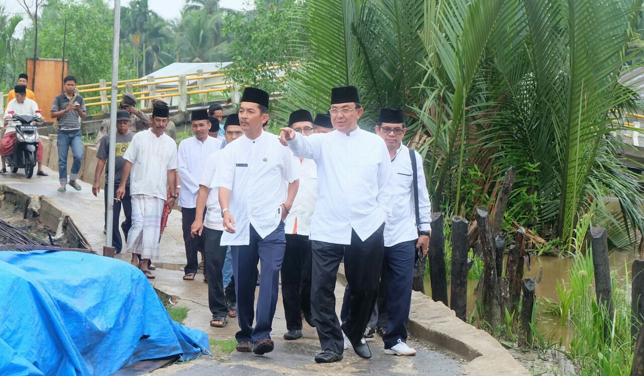 Bupati Inhil Serap Informasi Dan Aspirasi Masyarakat Melalui Kunjungan Kerja   