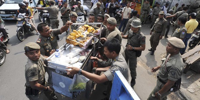 Pemko Pekanbaru Kembali Tertibkan PKL