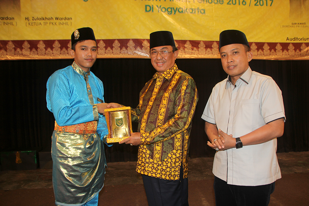 Bupati HM Wardan Hadiri Silahturrahmi dan Pelantikan IPR-Y Komisaria Inhil di Yogyakarta