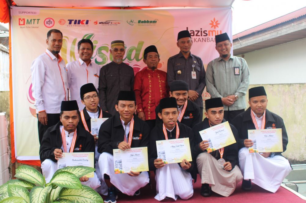 Lazismu Pekanbaru Gelar Wisuda Santri Tahfidz Qur'an