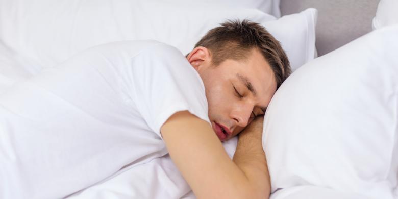 Tidur Malam Berkeringat Deras, Anda Perlu Waspada