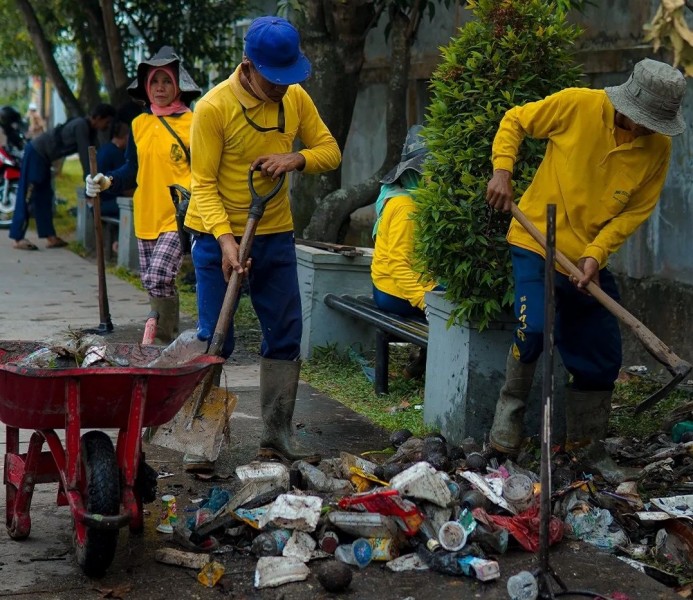 Dinas PUPR Kota Pekanbaru Ajak Warga Tertib Membuang Sampah