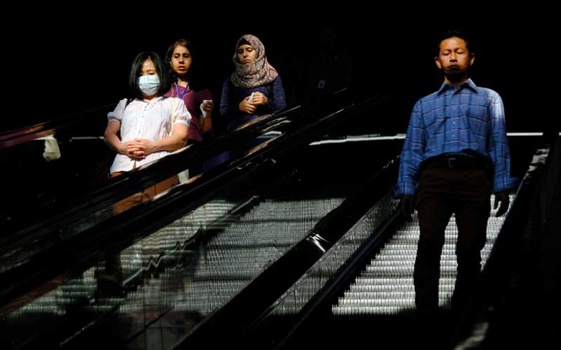 Angka Kematian Naik, Malaysia Perpanjang Kontrol Mobilitas Warga