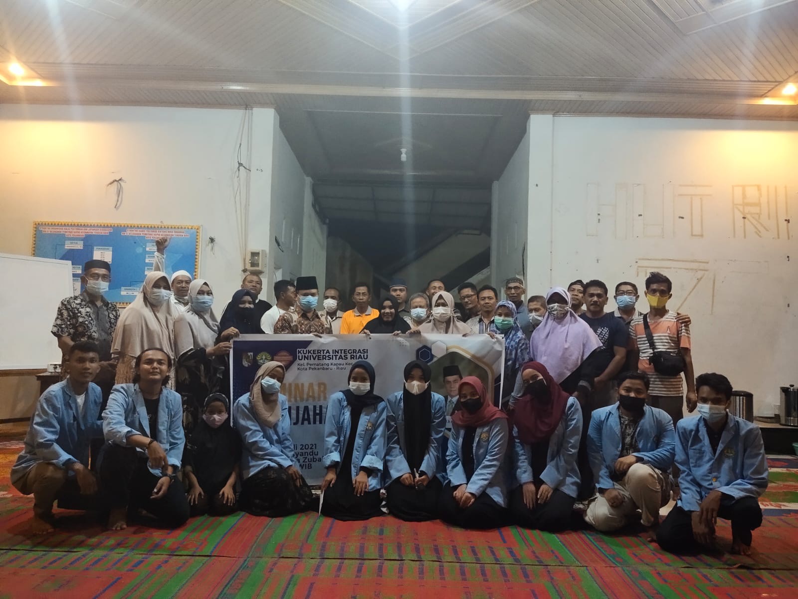 Tim Pengabdian Kukerta Integrasi UNRI adakan Seminar Pemijahan Ikan