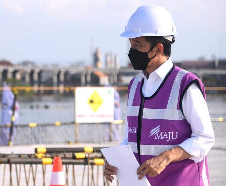 Presiden Jokowi Batalkan Vaksinasi Berbayar