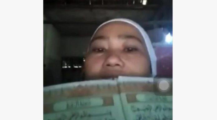 Wanita Injak-Injak Al-Qur’an, Bakar Bendera Indonesia dan Hina Garuda Pancasila