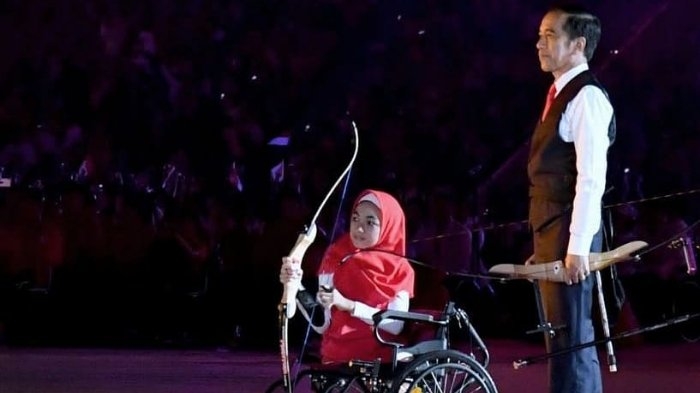 Presiden Jokowi Memanah Bersama Bulan, Penyandang Disabilitas Asal Pekanbaru