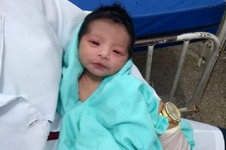 Delapan Jam Dikubur, Bayi Ini Ditemukan Masih Hidup