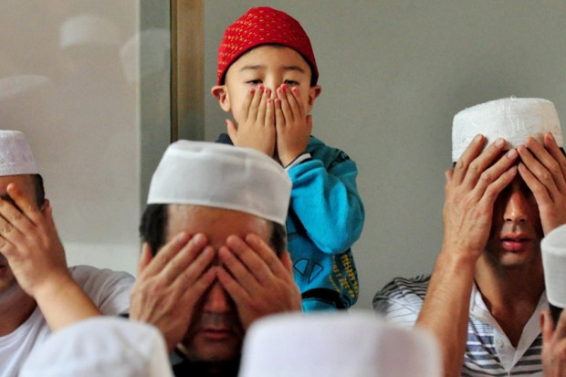 China Larang Anak-anak Muslim Hadiri Acara Keagamaan