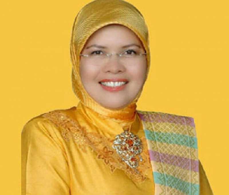 Septina Primawati Resmi Pimpin DPRD Riau