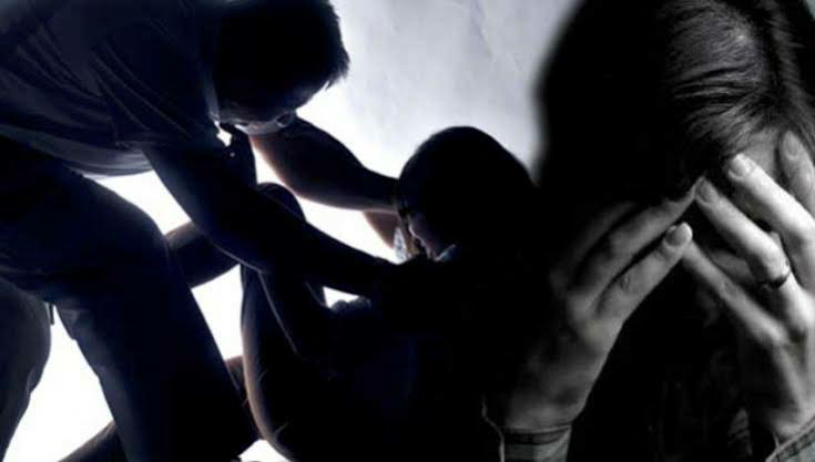 SPG Cantik Dianiaya dan Diperkosa Bergiliran oleh Pegawai Toko Pot