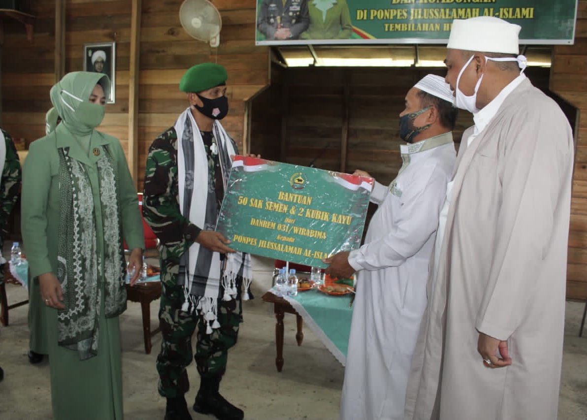 Brigjen TNI Syech Ismed Kunjungi Ponpes Jilussalamah Tembilahan Hulu