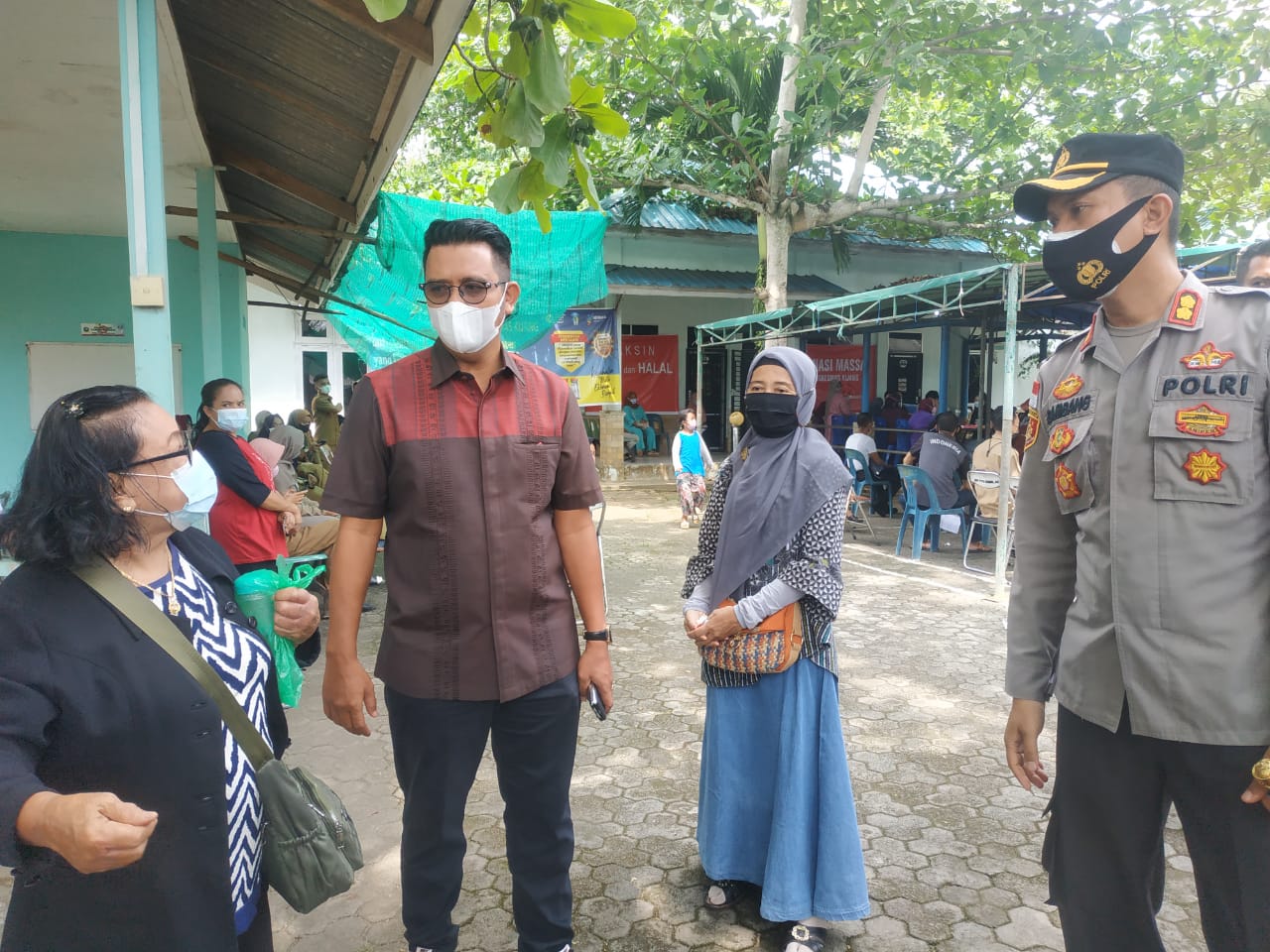 Bupati Bintan Ninjau Vaksinasi Massal di Beberapa Kecamatan
