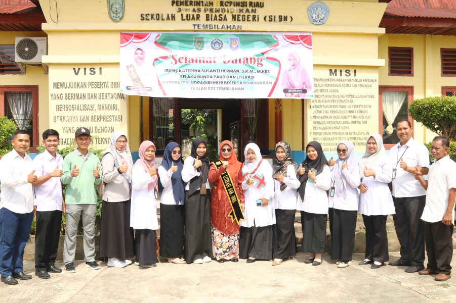 Bunda PAUD Kabupaten Inhil Lakukan Kunjungan Perdana ke SLBN 033 Tembilahan