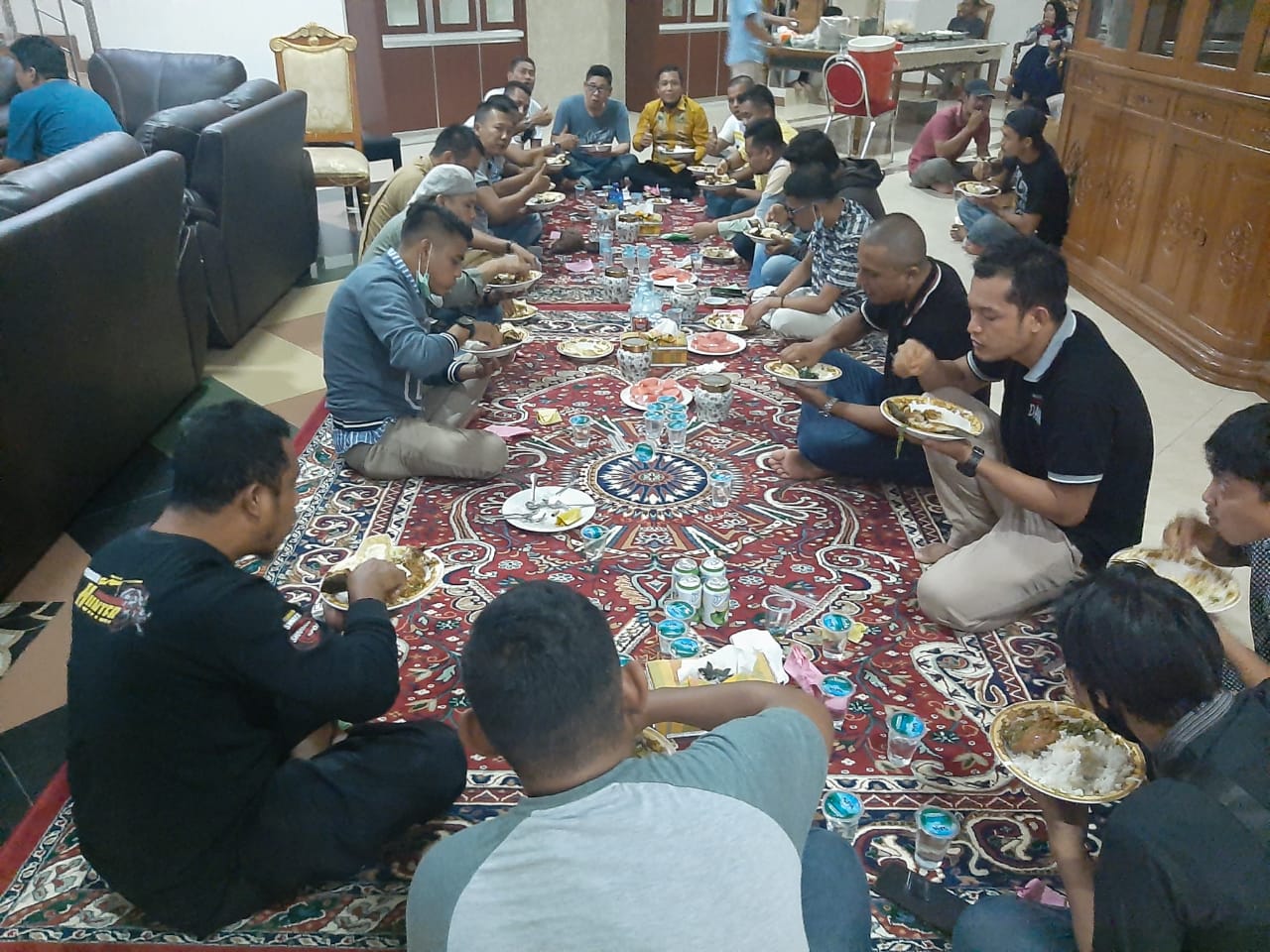 Ketua Perbakin Kabupaten Siak Gelar Rapat Dan Makan Bersama di Siak