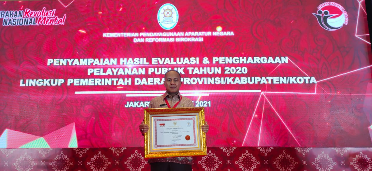 DPMPTSP Riau Berhasil Raih Penghargaan Pelayanan Terbaik Nasional