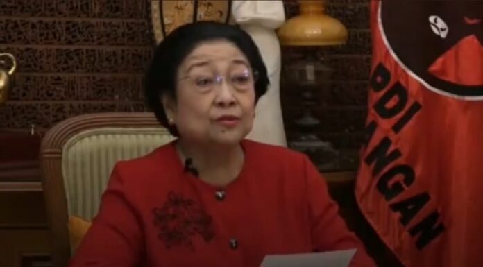 Megawati Singgung Orang yang Suka Kutak-Kutik Perbedaan Soekarno-Hatta