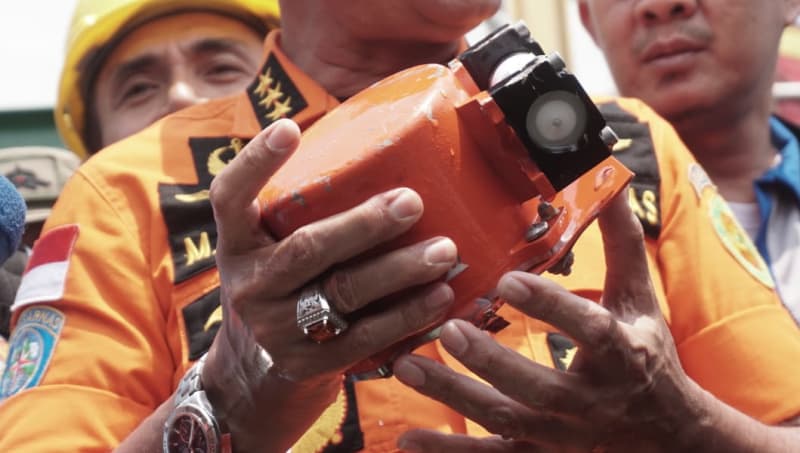 Alasan Black Box Pesawat Diberi Warna Oranye