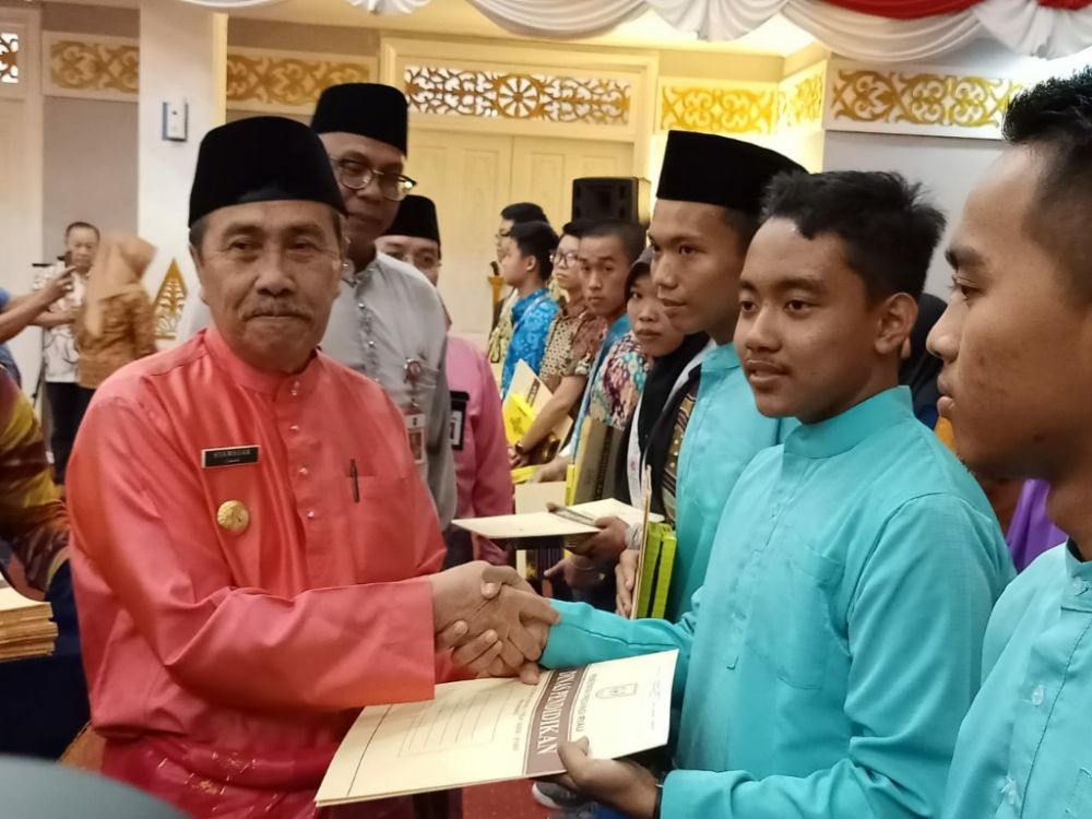 Gubernur Riau Temu Ramah dengan Siswa Berprestasi