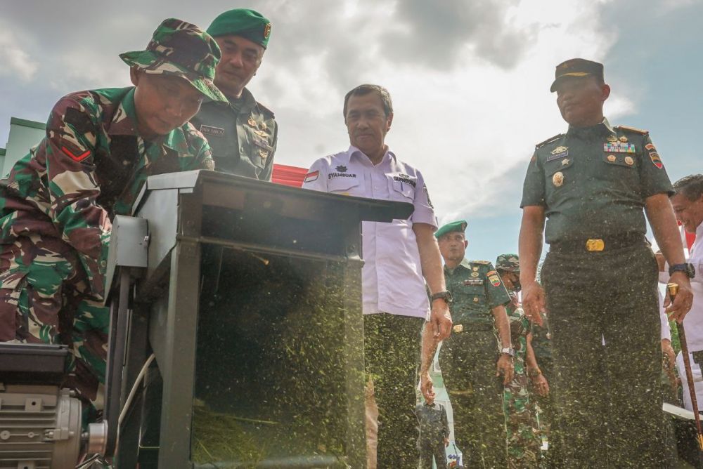 Gubri Syamsuar : Manfaatkan Mesin Serut Lidi Untuk Sejahterakan Masyarakat