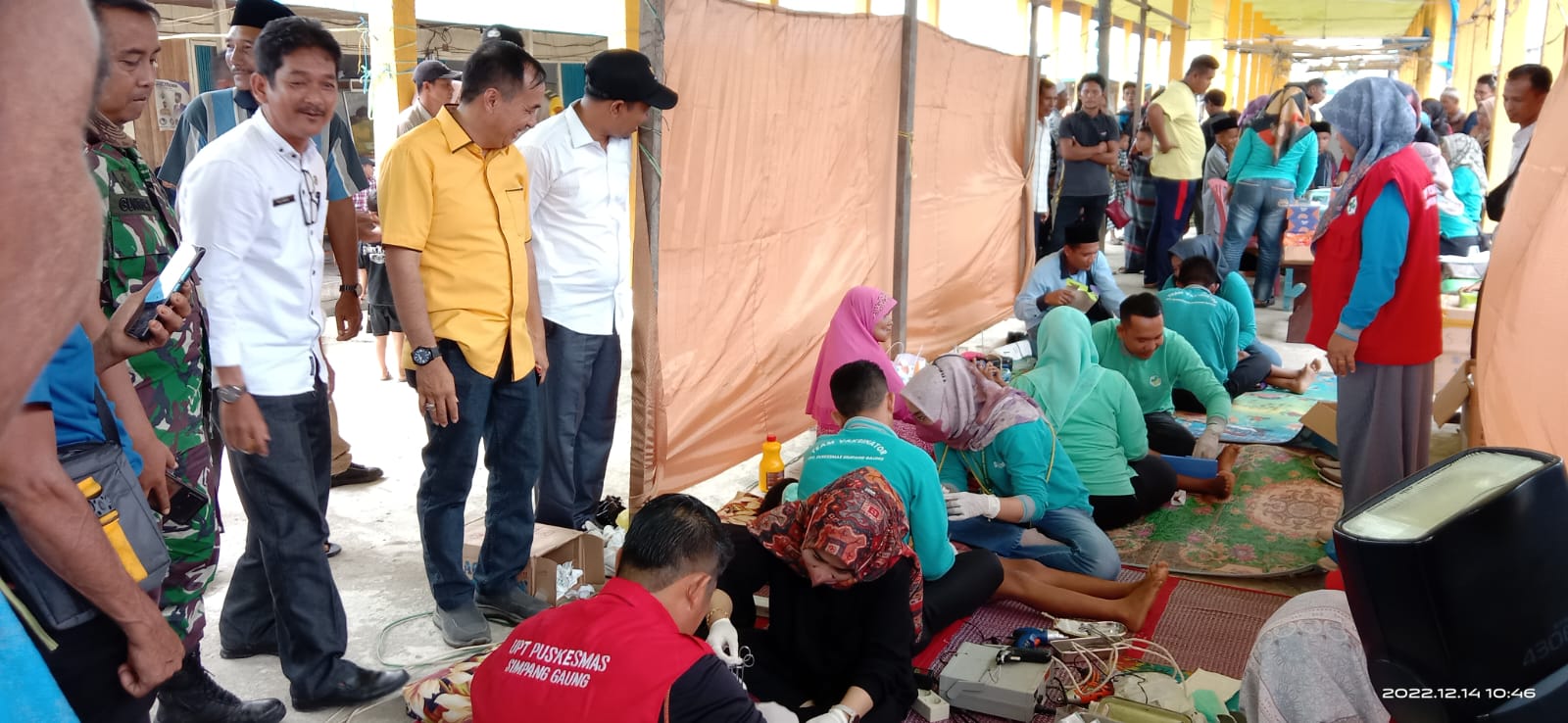 Khitan Massal di Desa Simpang Gaung, Kehadiran Ferryandi Disambut Baik Oleh Masyarakat