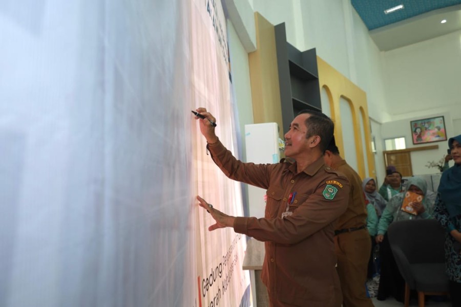 Dorong Minat Baca Masyarakat, Pemkab Siak Gelar Bimtek Literasi bagi Penggiat dan Guru