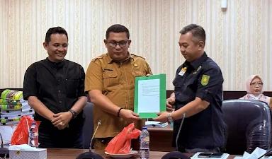 Benang Merah Masalah Tata Kelola Tumpukan Sampah di Inhil Temukan Solusinya