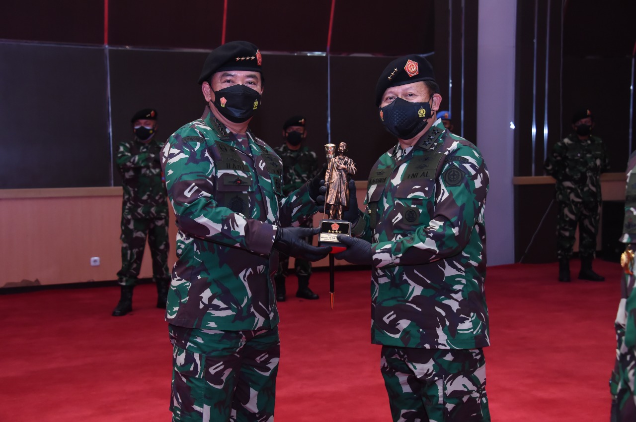 Panglima TNI Pimpin Sertijab Pangkogabwilhan I dan III serta Danpaspampres