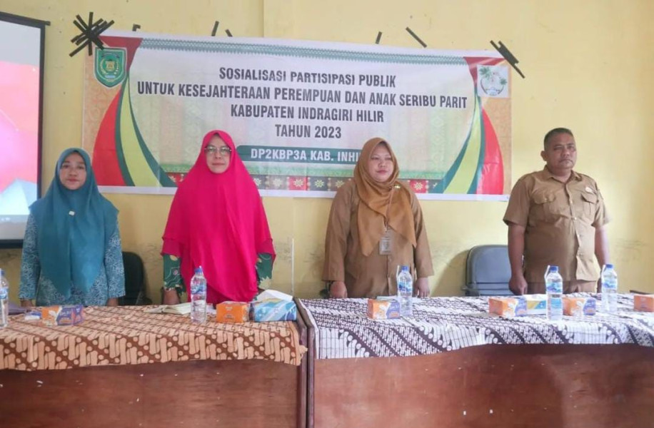 Dinas P2KBP3A Inhil Gelar Sosialisasi Partisipasi Publik Untuk Kesejahteraan Perempuan Dan Anak Seribu Parit Di Desa Pengalehan Kecamatan Enok