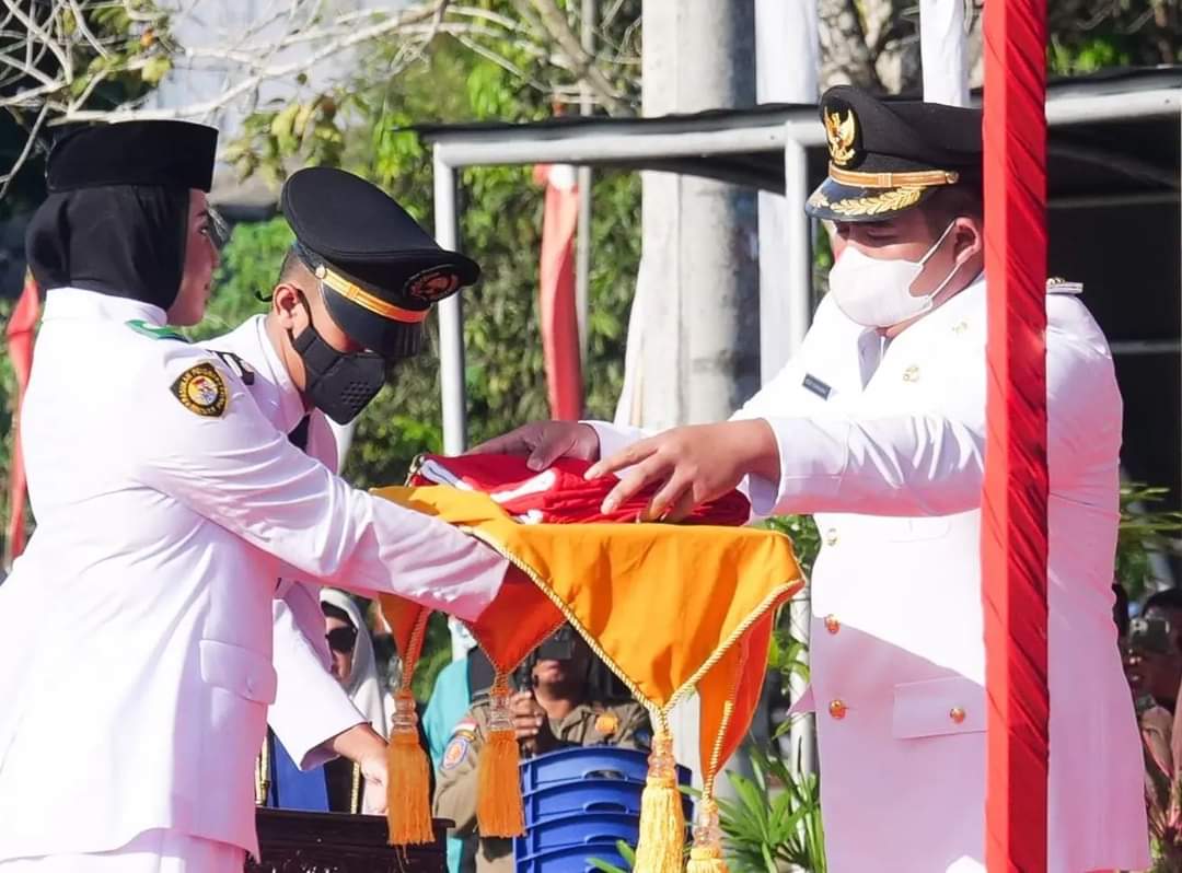 Pemkab Bintan Gelar Upacara HUT RI Ke 77 di Lapangan Sri Bintan Buana Busung