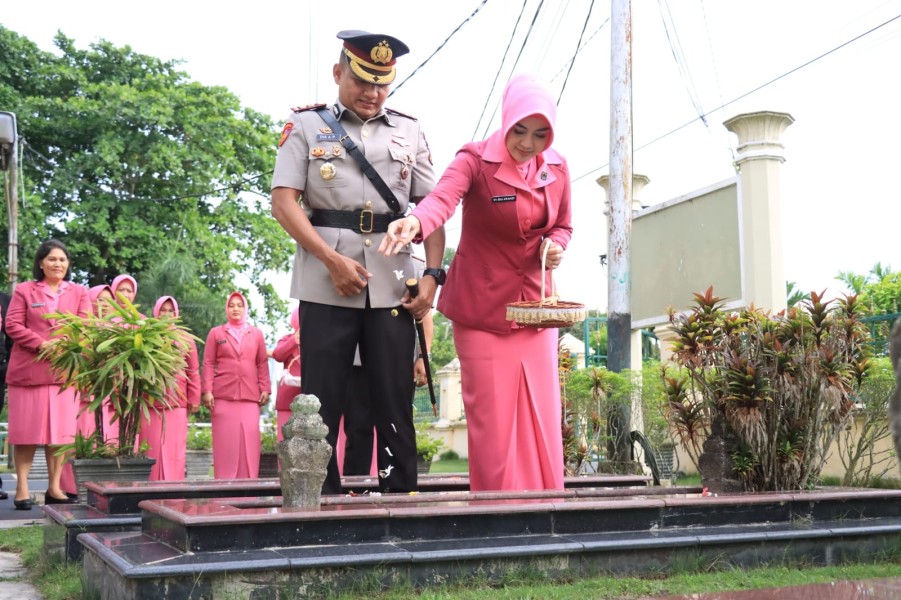 Ziarah Khidmat, Polres Siak ke Makam Pahlawan Sultan Syarif Kasim