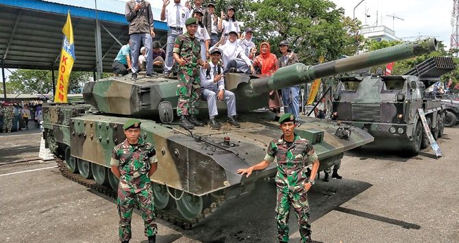 Tank TNI Tergelincir Saat Bawa Anak PAUD dan TK, 2 Korban Melayang