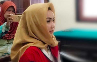 Tipu Teman Arisan, Si Cantik Novita Catut Ibu Bhayangkari