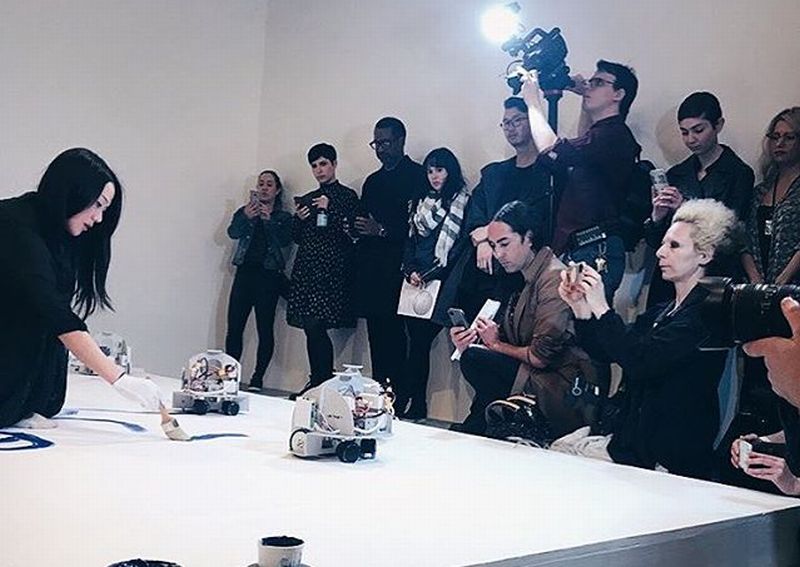 Lengan Robot Ini Mampu Tirukan Gambar Pelukis Profesional