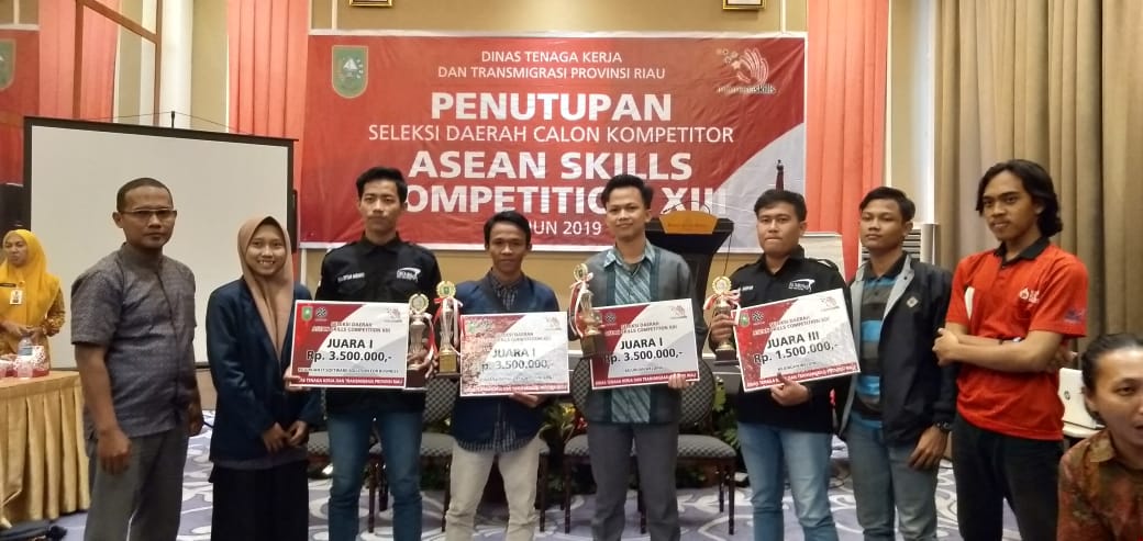 Tiga Orang Mahasiswa Polbeng akan Wakili Riau di Tingkat Nasional