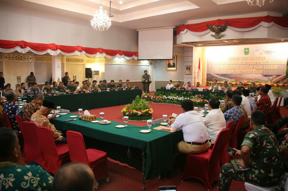 Panglima TNI Pimpin Rakor Penanggulangan dan Pencegahan Karhutla
