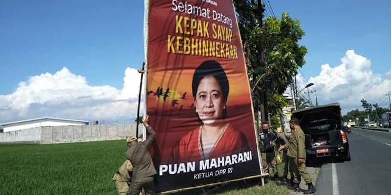 Baliho Puan Dicopoti? Warganet: Baru Kali Ini Gue Demen Kerjaan Satpol PP