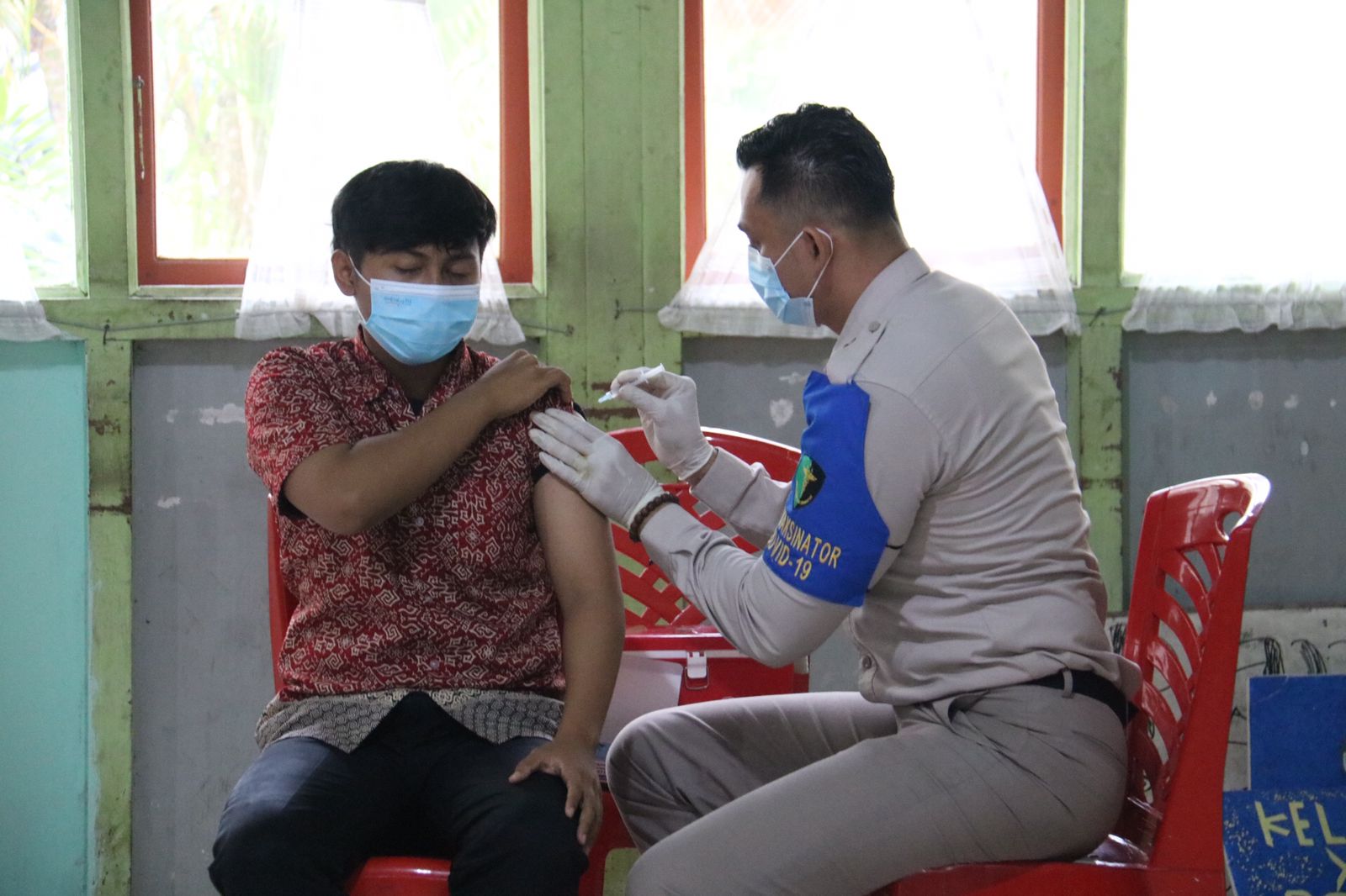 Kapolres Inhil Tinjau Vaksinasi di SMK Negeri 1 Tembilahan