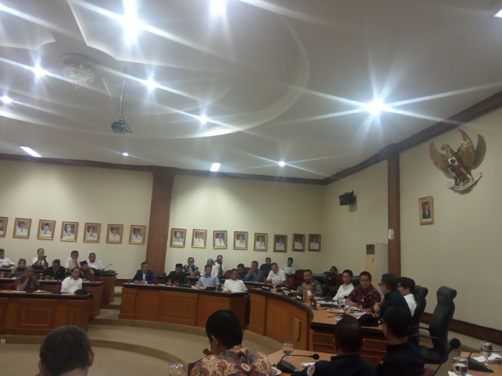 Bahas Karhutla, Pemprov Riau Gelar Pertemuan Dengan Komisi IV DPR RI