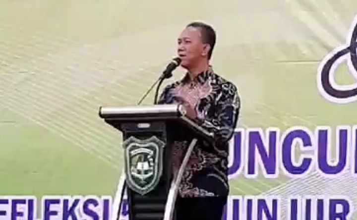 Diesnatalis 57 Tahun UIR, Rektor Paparkan Prestasi yang Diraih
