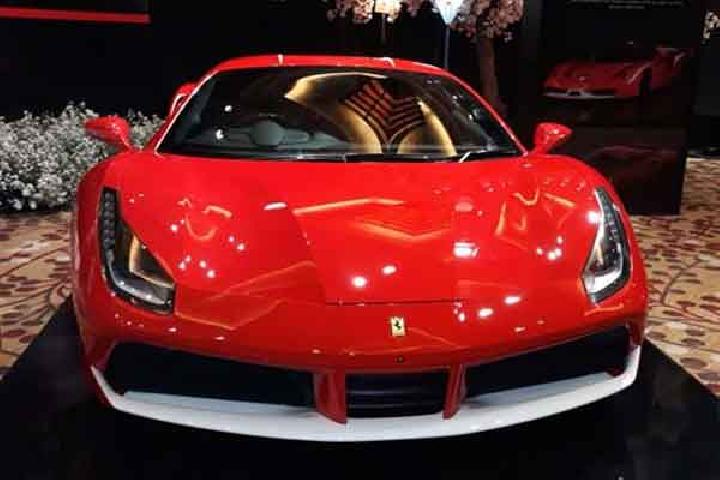 Ini Alasan Mobil Bekas Ferrari Bisa Jadi 'Harta Karun'