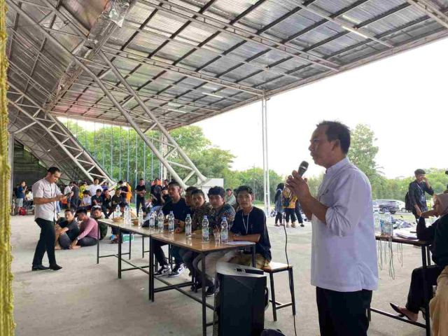 Kadispora Pekanbaru Buka Turnamen Futsal Silaturahmi Akbar Pemuda Mahasiswa Kuansing