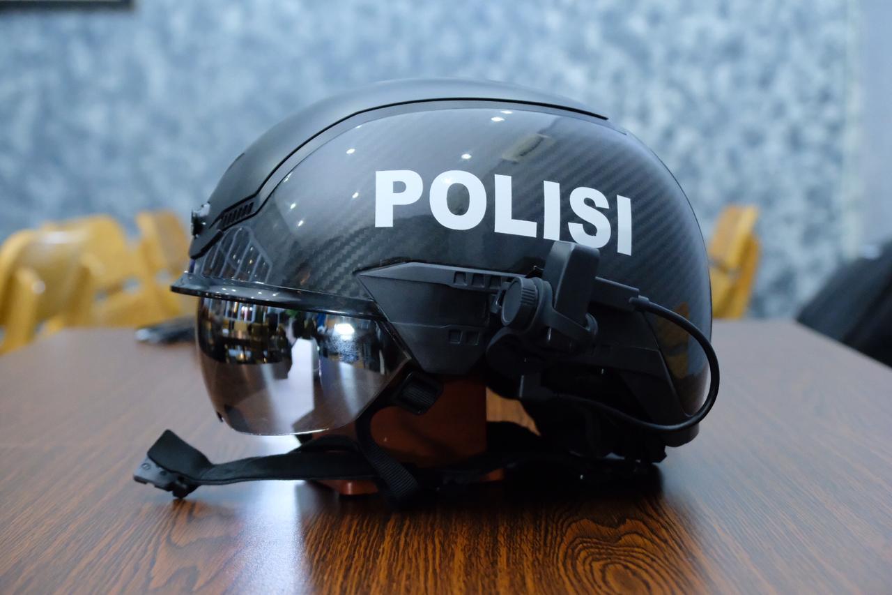 Polda Riau Akan Gunakan Smart Helmed Thermal, Helm Canggih Pendeteksi Orang Terpapar Covid-19