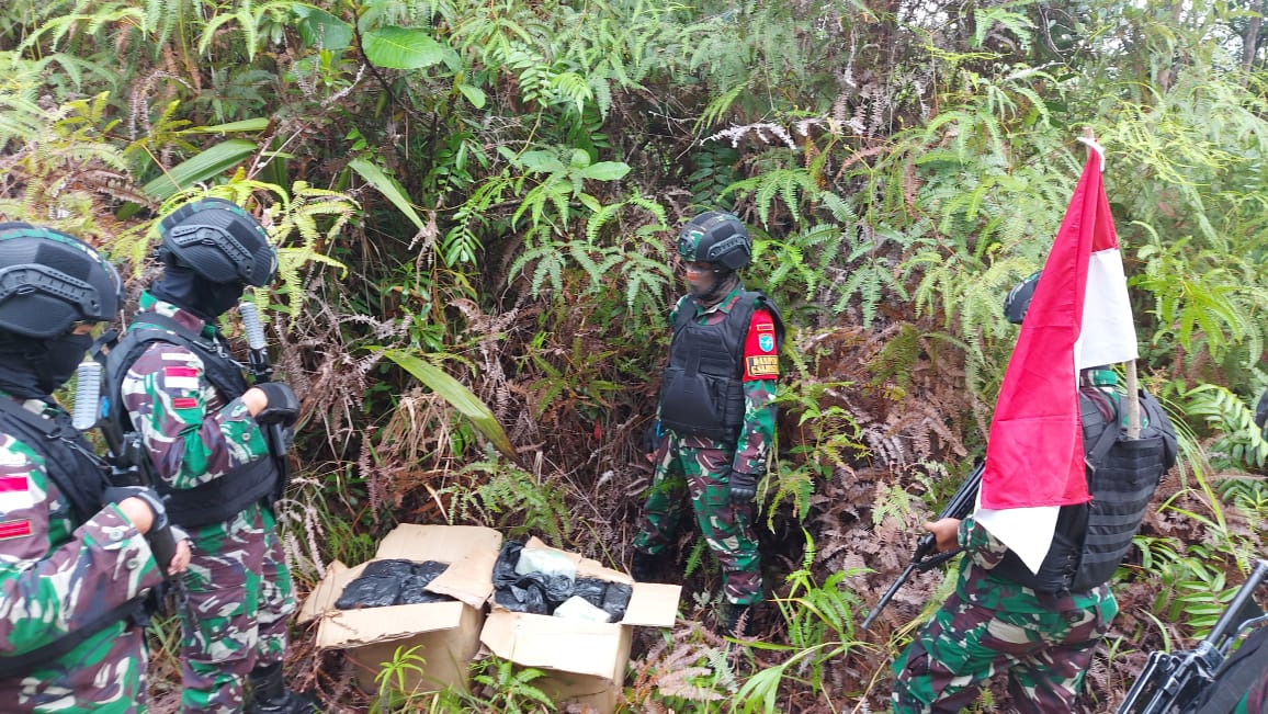 Patroli Jalur Ilegal, Satgas Pamtas Yonif 642/Kapuas Berhasil Amankan 42,928 Kg Narkoba