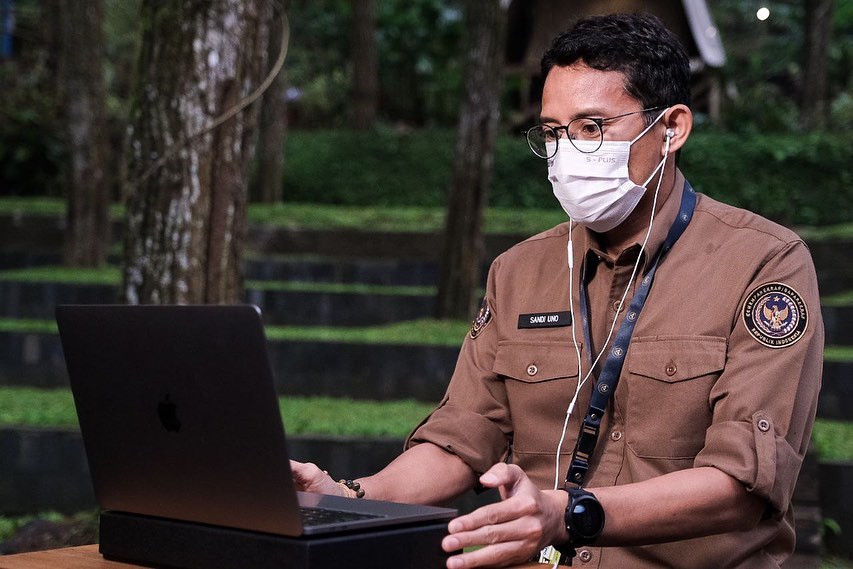 Ketika Sandiaga Uno Puji Influencer yang Gencar Suarakan Stay at Home