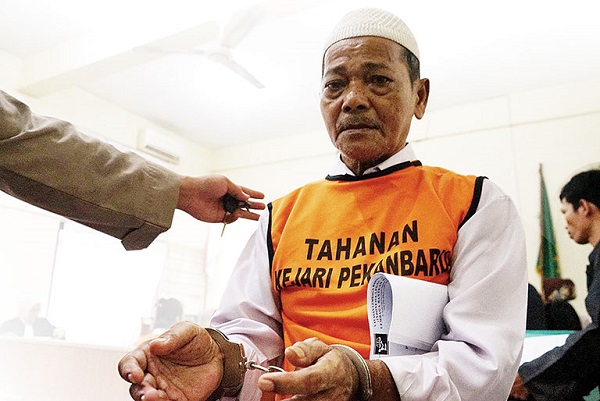 Alhamdulillah... Syafrudin Petani Ubi yang Dituduh Bakar Lahan Divonis Bebas