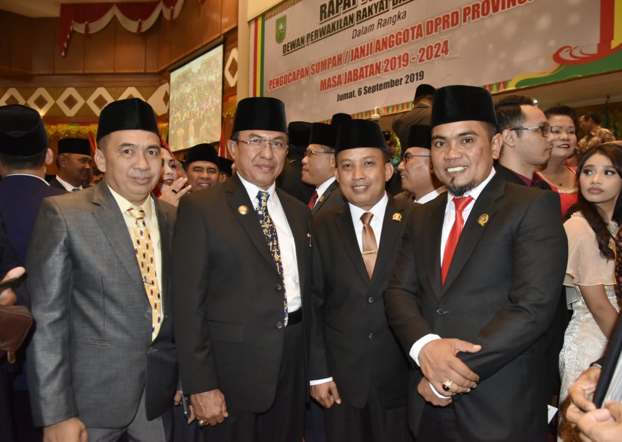 Bupati Inhil Hadiri Pelantikan Dan Pengambilan Sumpah Anggota DPRD Riau Periode 2019-2024