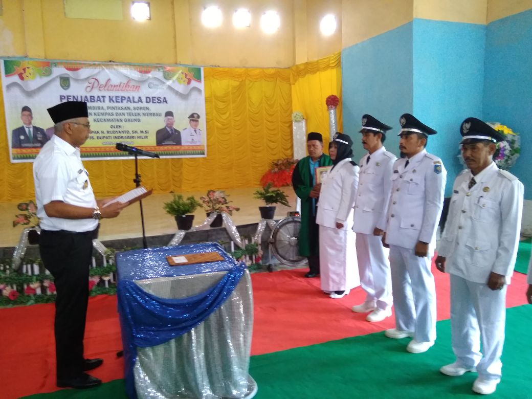 Pjs Bupati Inhil Lantik Lima Penjabat Kepala Desa Kecamatan Gaung