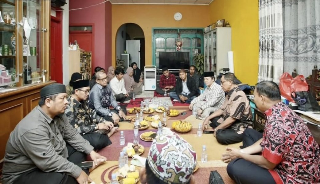 Bupati HM Wardan Kunjungi Peserta Lomba Kaligrafi di Ciputat